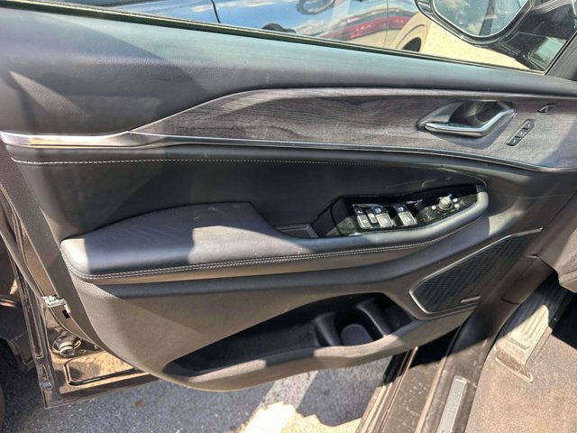 Used 2023 Jeep Grand Cherokee Overland w/ Luxury Tech Group IV image 16