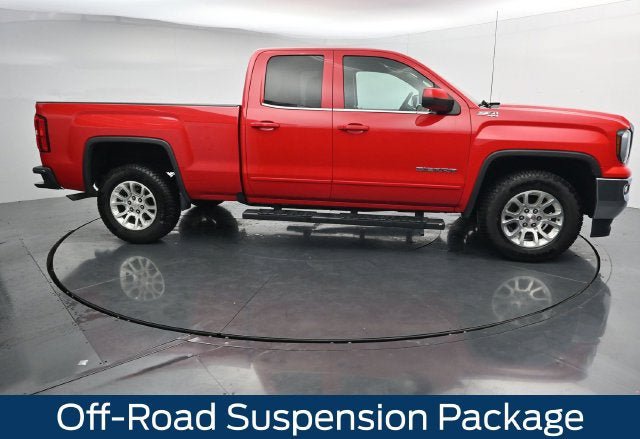 Used 2017 GMC Sierra 1500 SLE w/ SLE Value Package AWD/4WD image 12