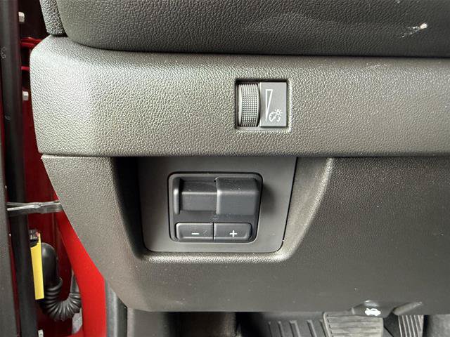 Used 2024 Chevrolet Colorado LT w/ LT Convenience Package III AWD/4WD image 14