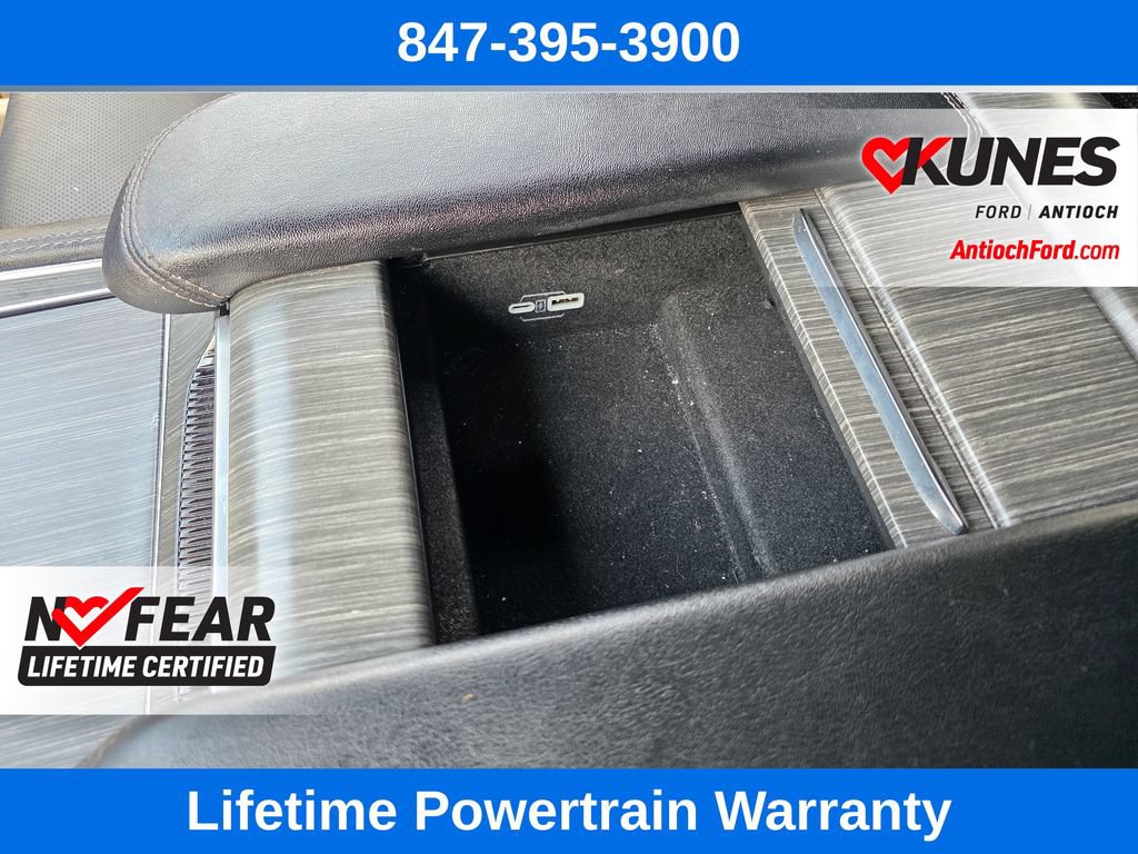 Used 2024 Jeep Wagoneer L Series II w/ Flexible Seating Group AWD/4WD image 49