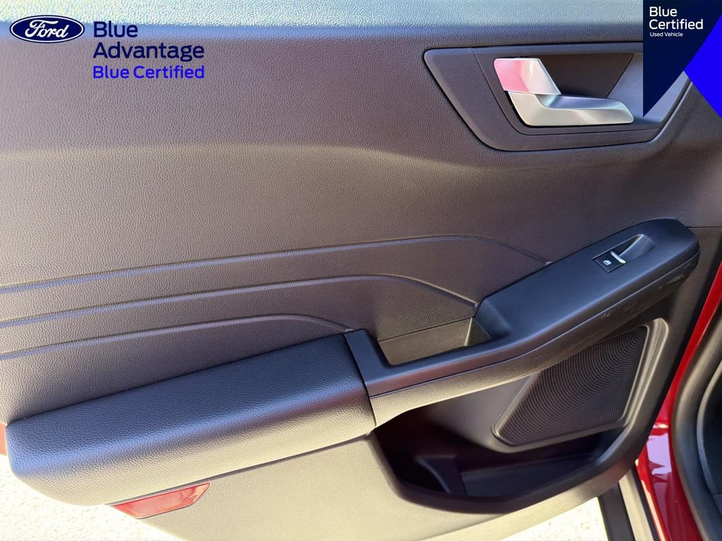 Certified 2024 Ford Escape ST-Line w/ Tech Pack #1 AWD/4WD image 12