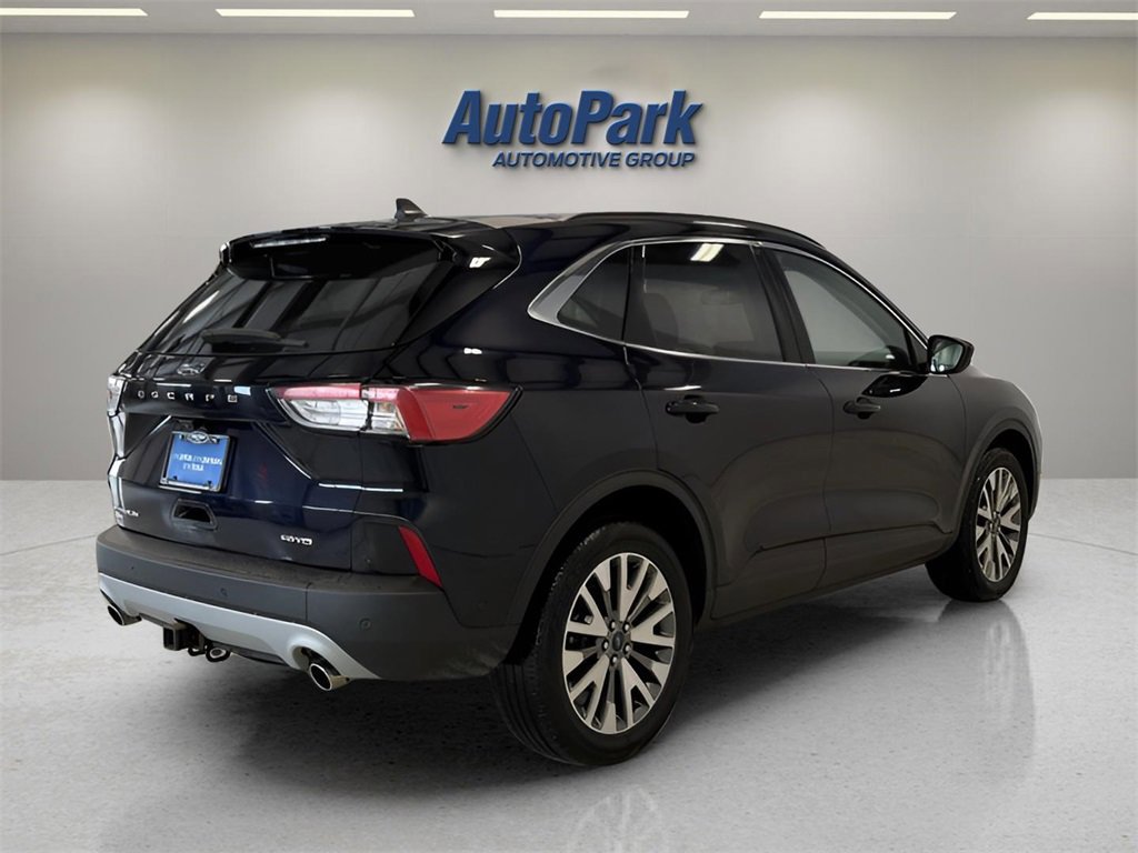 Certified 2021 Ford Escape Titanium image 5