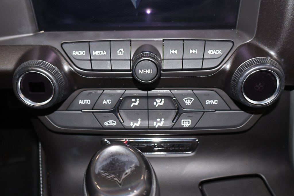 Used 2017 Chevrolet Corvette Stingray Coupe w/ Carbon Flash Badge Package image 29