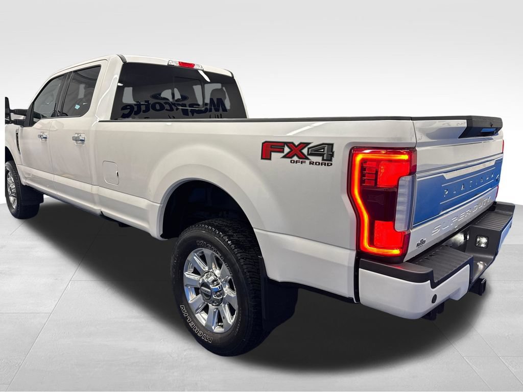 Certified 2019 Ford F350 Platinum w/ FX4 Off-Road Package AWD/4WD image 3