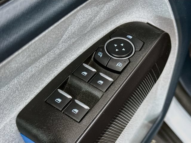 Certified 2025 Ford Maverick XLT w/ XLT Luxury Package AWD/4WD image 17