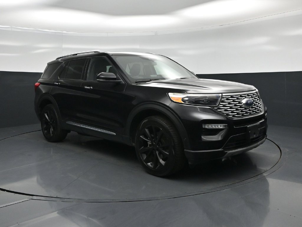 Certified 2022 Ford Explorer Platinum w/ Equipment Group 601A AWD/4WD image 58