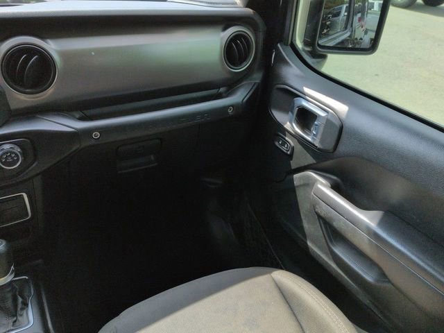 Used 2020 Jeep Wrangler Unlimited Sport image 17