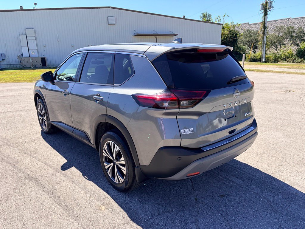 Used 2023 Nissan Rogue SV AWD/4WD image 4