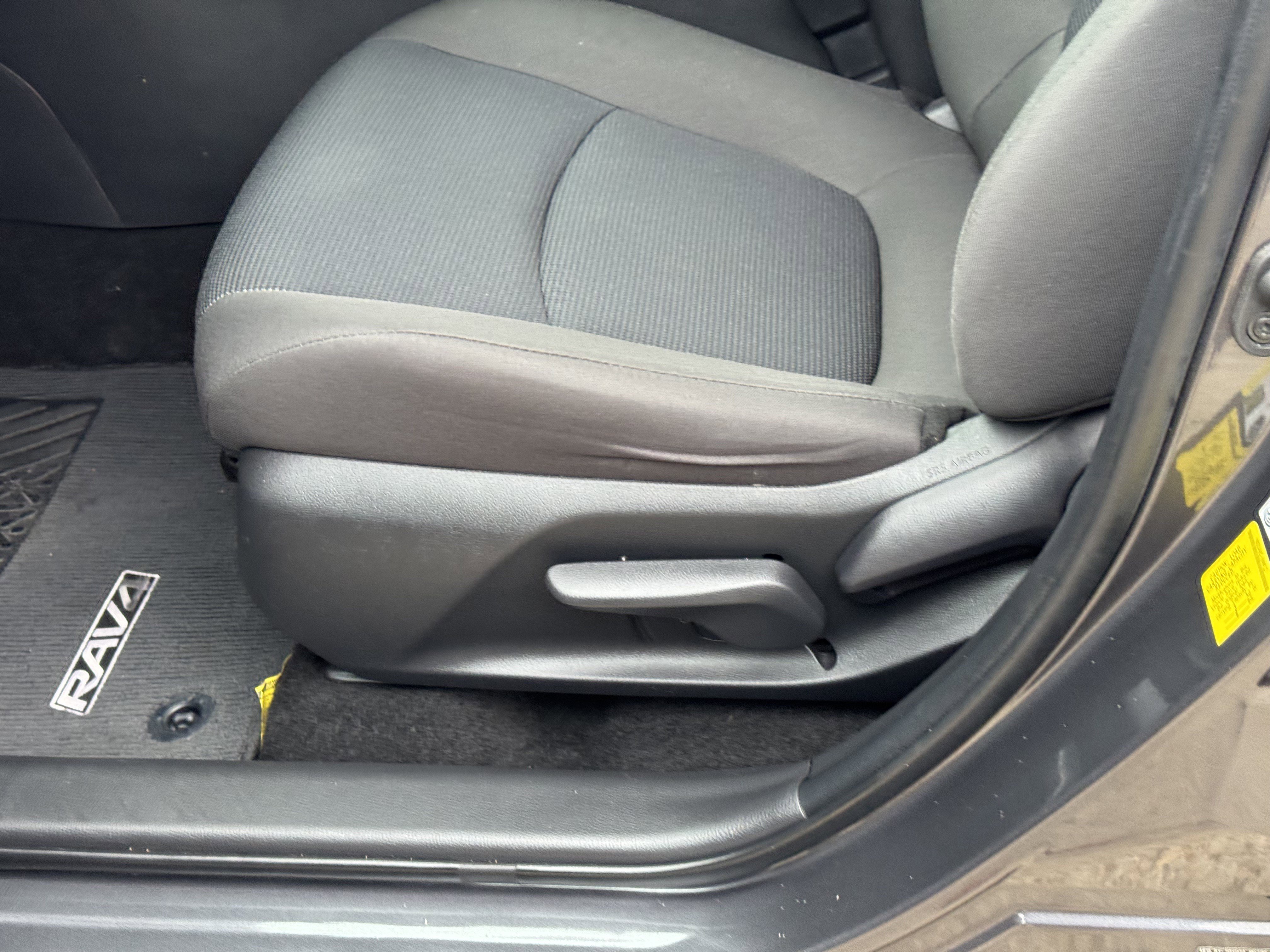 Used 2024 Toyota RAV4 LE image 15