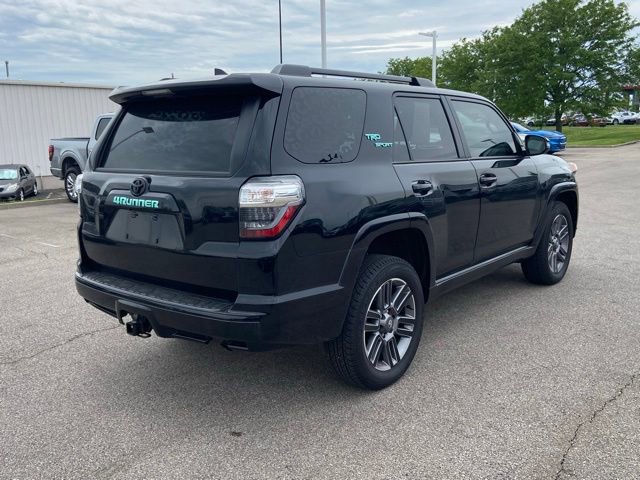 Used 2022 Toyota 4Runner TRD Sport AWD/4WD image 3