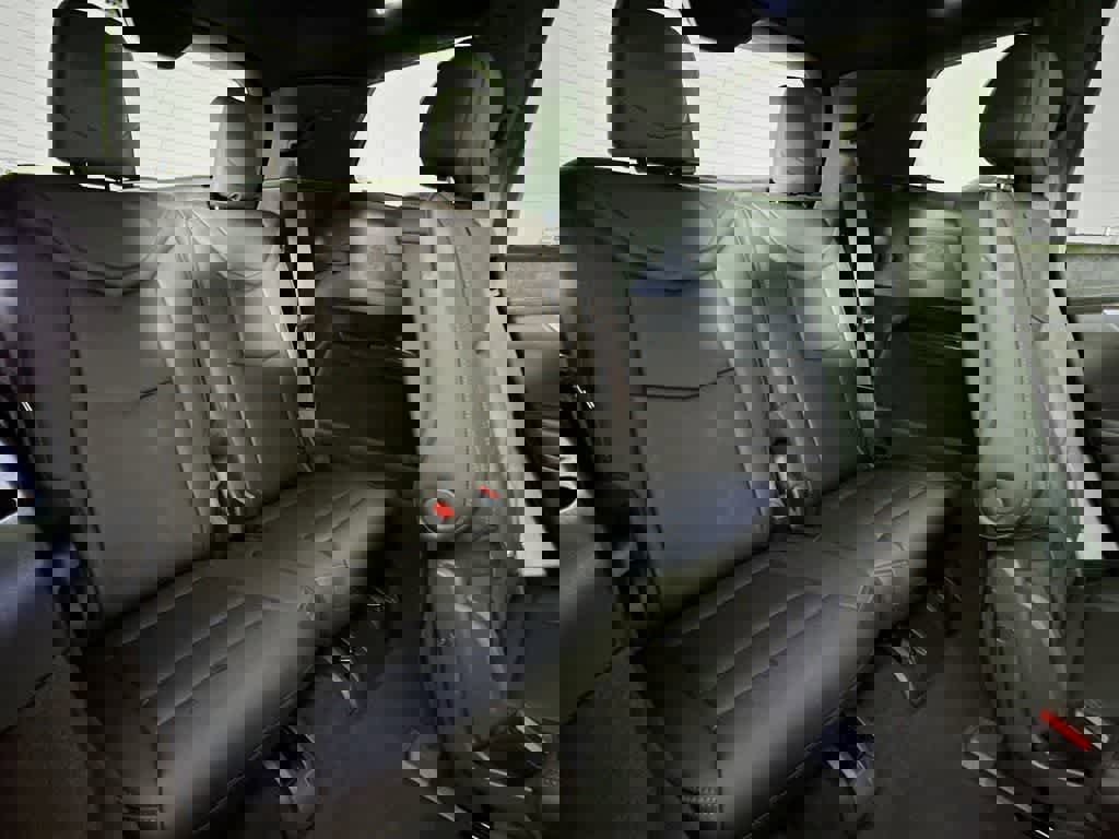 Used 2024 Cadillac XT6 Premium Luxury image 34