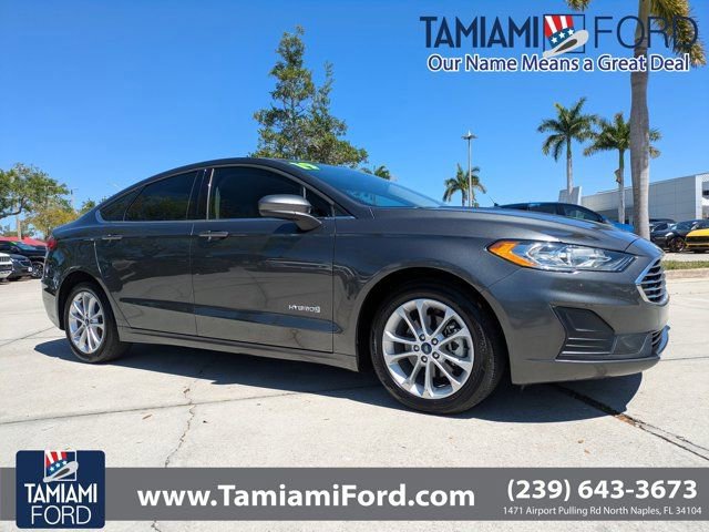 Certified 2019 Ford Fusion SE image 6