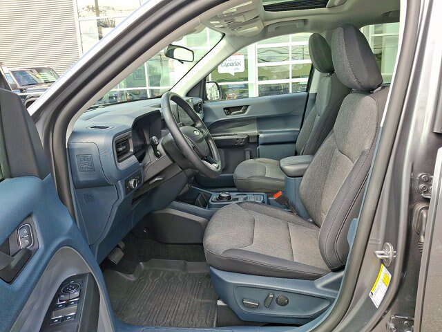 Certified 2025 Ford Maverick XLT w/ XLT Luxury Package AWD/4WD image 3