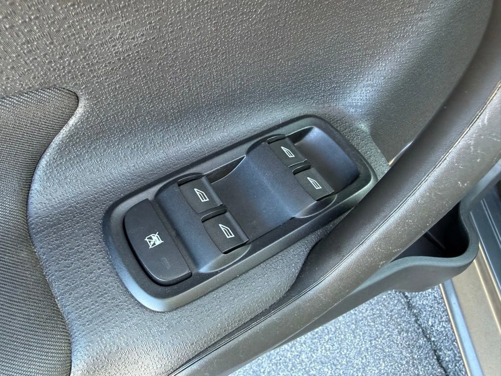 Certified 2019 Ford Fiesta SE image 14