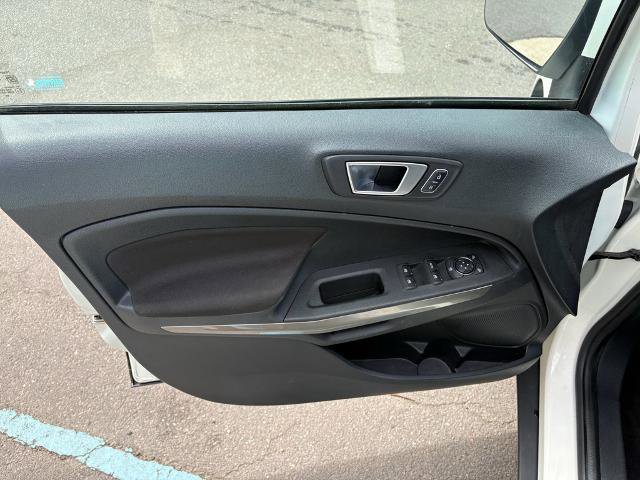 Certified 2018 Ford EcoSport SE w/ SE Convenience Package image 11