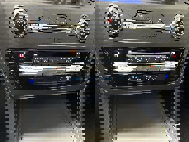 Certified 2020 Ford Explorer ST w/ ST Street Pack image 27