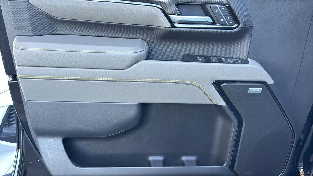 Used 2026 Chevrolet Silverado 2500 ZR2 w/ LPO, Dark Essentials Package image 20