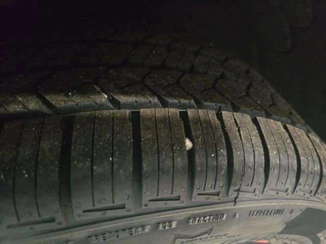 Used 2020 Chevrolet Equinox Premier w/ Premier Redline Edition image 30