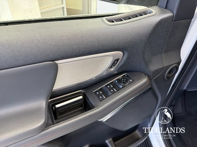 Certified 2025 Ford Expedition Active RWD image 15
