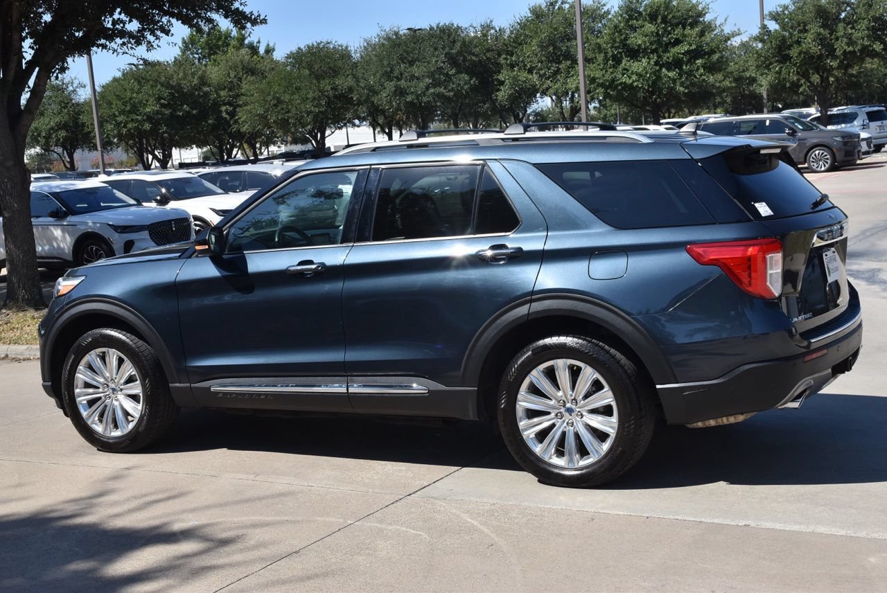 Certified 2024 Ford Explorer Limited w/ Equipment Group 301A AWD/4WD image 11