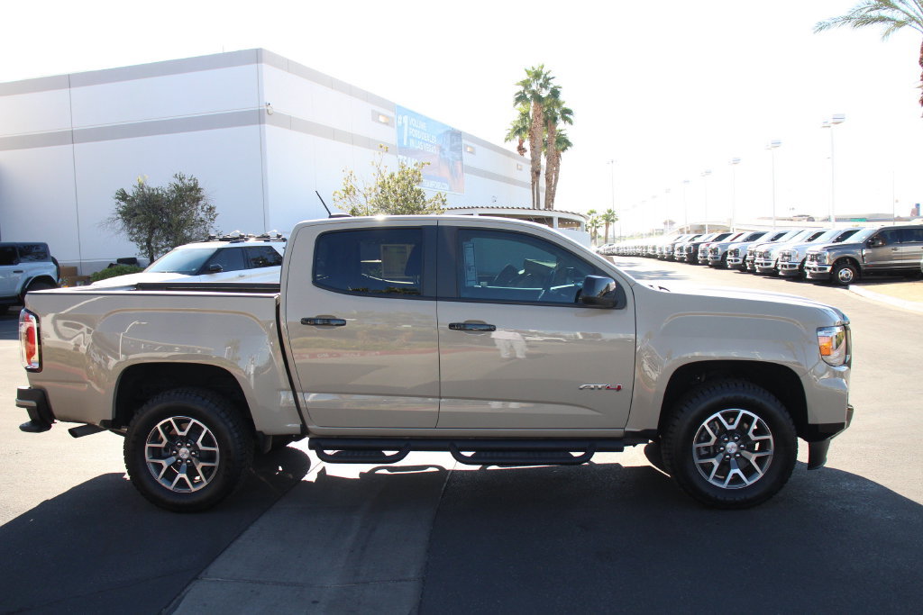 Used 2022 GMC Canyon AT4 w/ Trailering Package AWD/4WD image 10