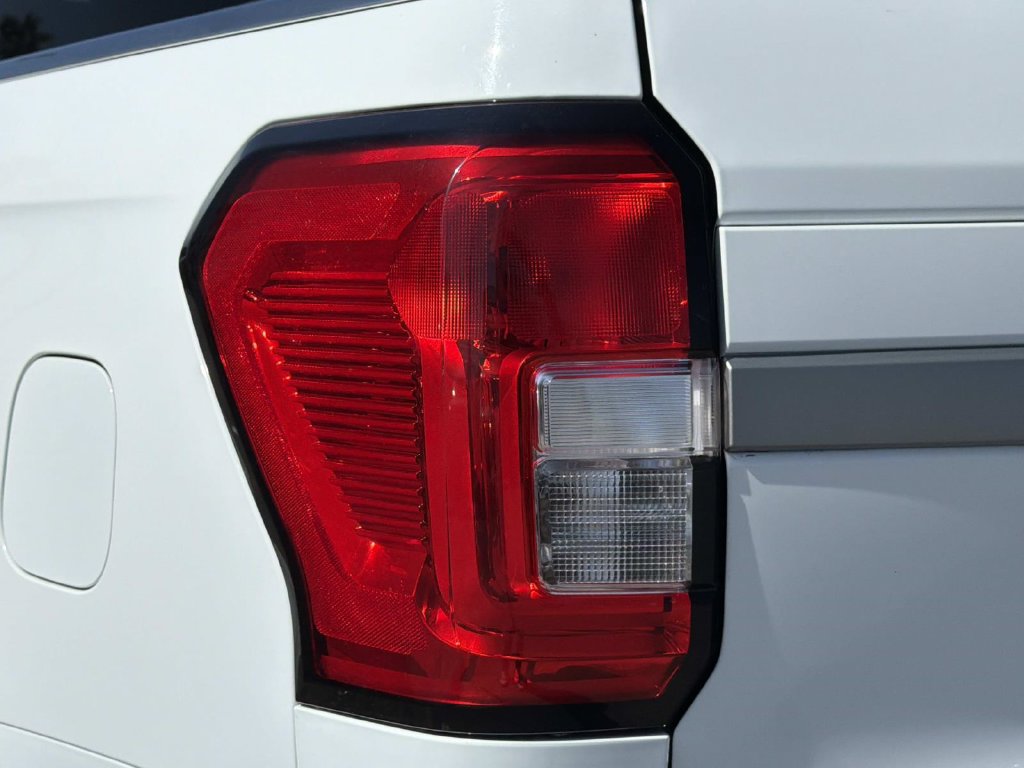 Certified 2024 Ford Expedition Max XLT RWD image 8