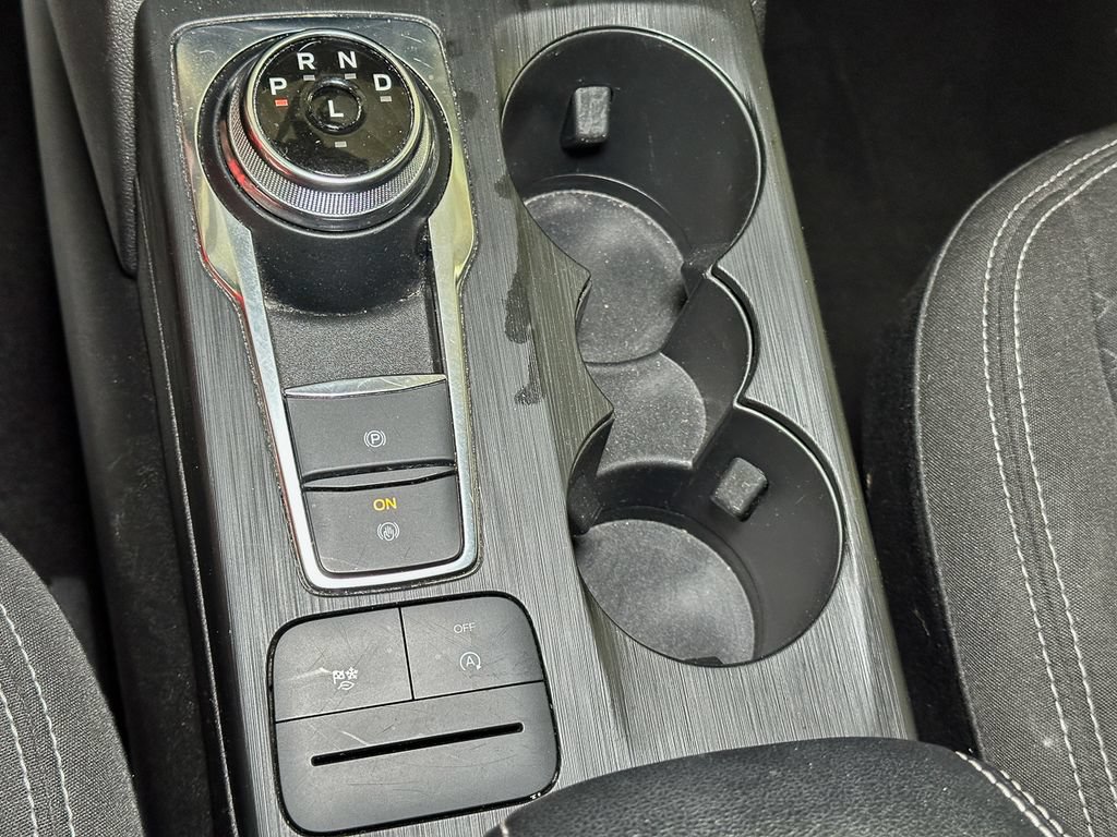 Certified 2024 Ford Escape Active AWD/4WD image 40