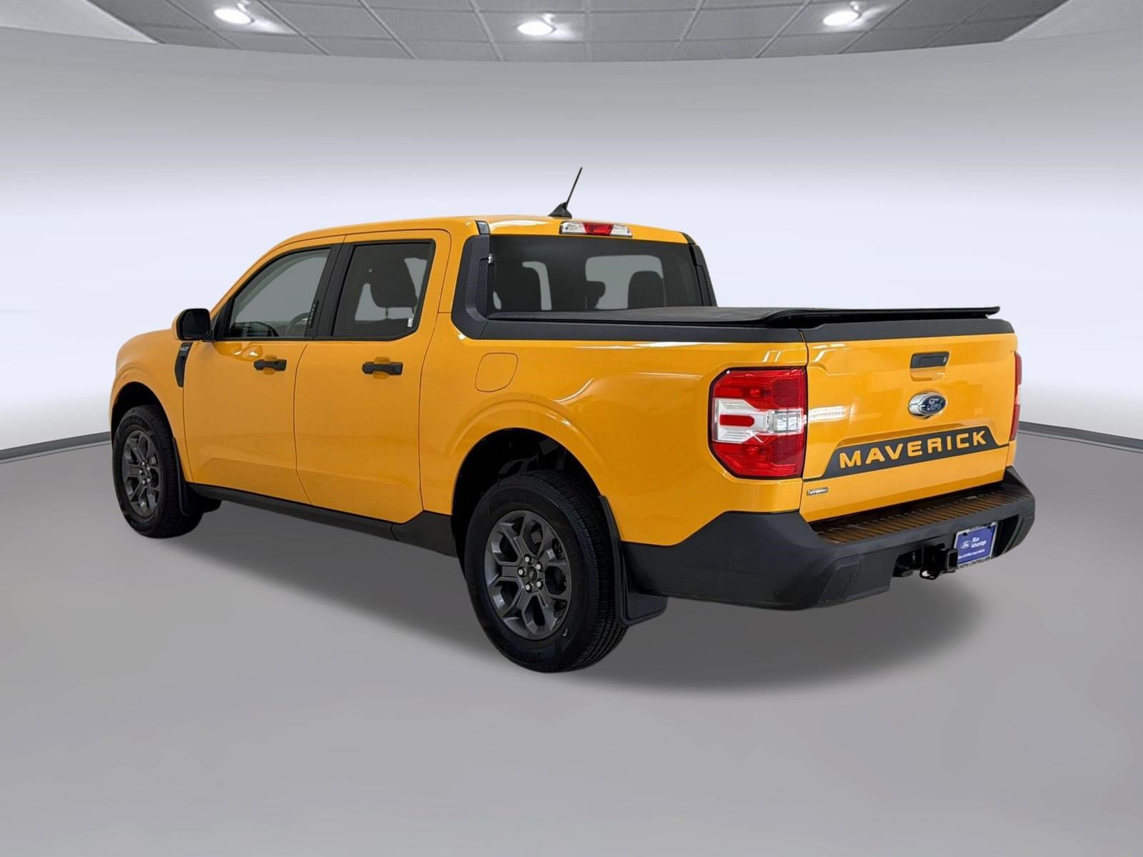 Certified 2023 Ford Maverick XLT w/ XLT Luxury Package FWD image 3