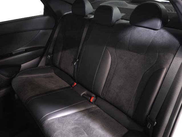 Used 2023 Hyundai Elantra N image 11