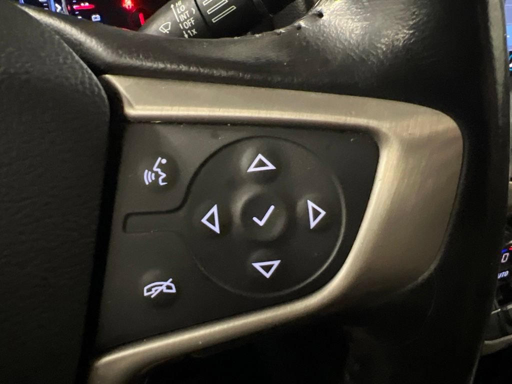 Used 2020 GMC Acadia Denali w/ Technology Package FWD image 17