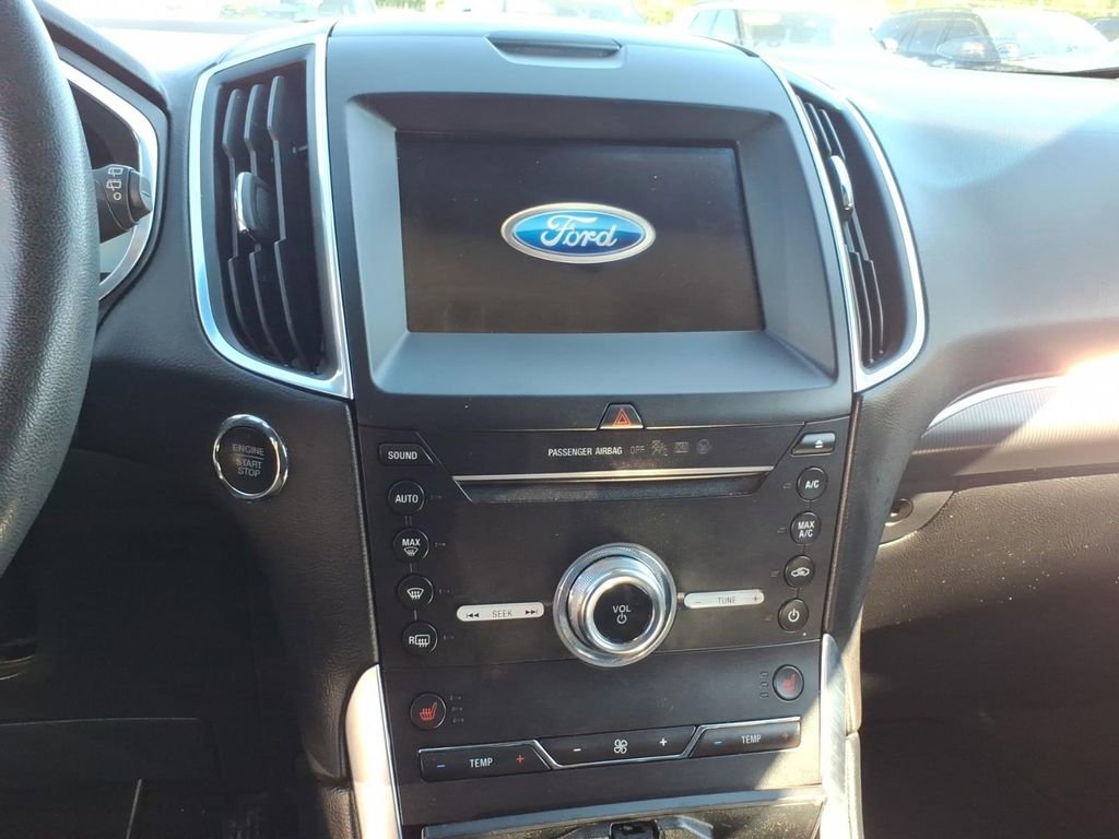 Certified 2019 Ford Edge Titanium w/ Cold Weather Package AWD/4WD image 20