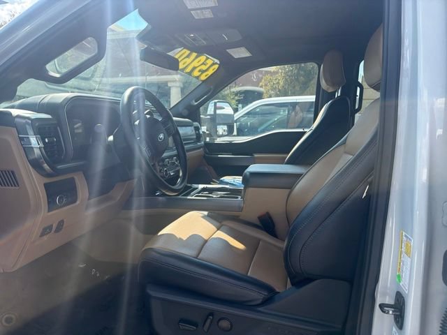 Certified 2025 Ford F450 Lariat w/ Chrome Package AWD/4WD image 27