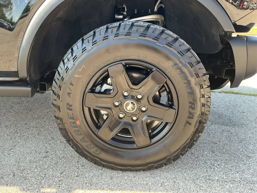 Certified 2024 Ford Bronco Black Diamond AWD/4WD image 6