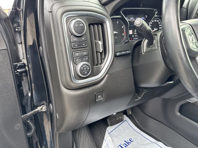 Used 2023 GMC Sierra 3500 Denali w/ Denali Ultimate Package AWD/4WD image 24