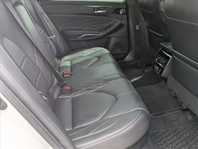 Used 2021 Toyota Avalon Limited w/ Advanced Safety Package FWD image 18