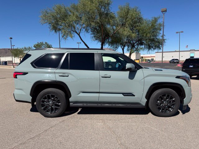 Used 2024 Toyota Sequoia Platinum AWD/4WD image 4