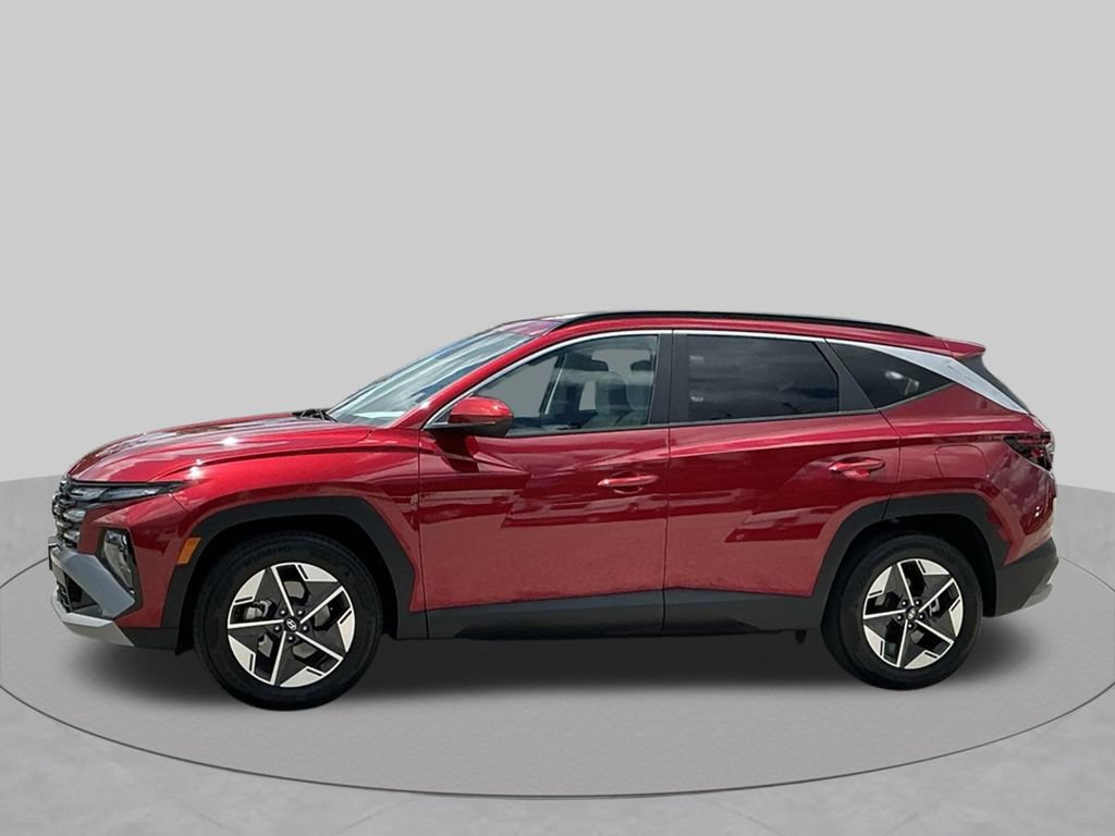 Used 2025 Hyundai Tucson SEL FWD image 3