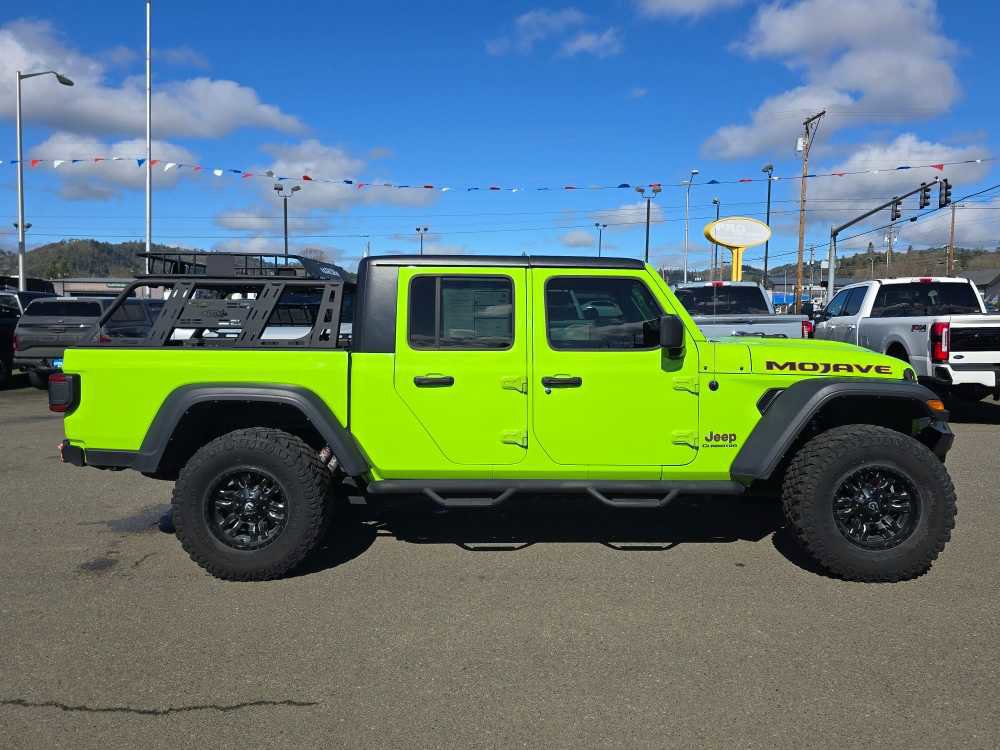 Used 2021 Jeep Gladiator Mojave image 6