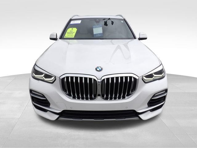 Used 2019 BMW X5 xDrive40i w/ Premium Package 2 AWD/4WD image 2
