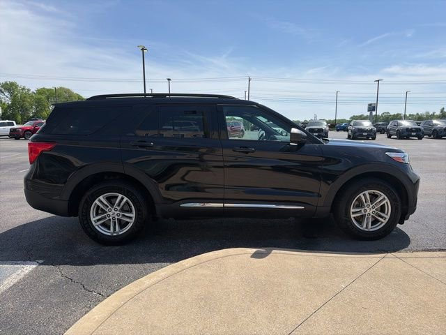 Certified 2020 Ford Explorer XLT w/ Equipment Group 202A AWD/4WD image 6