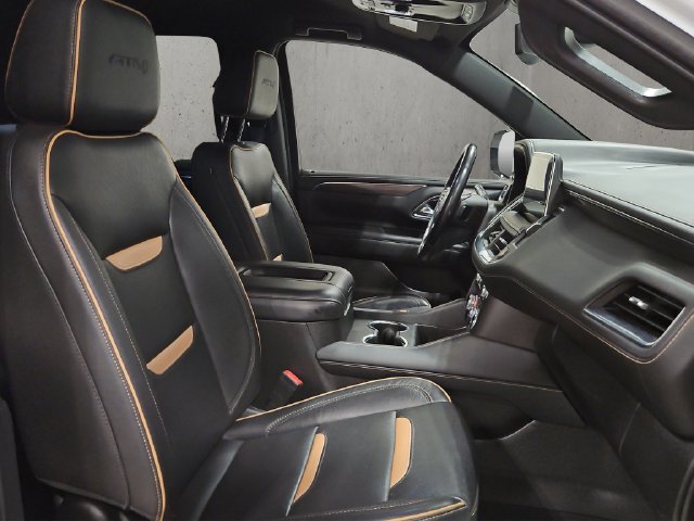 Used 2022 GMC Yukon AT4 w/ Technology Package AWD/4WD image 21