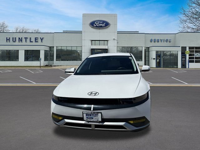 Used 2024 Hyundai Ioniq 5 SEL AWD/4WD image 3