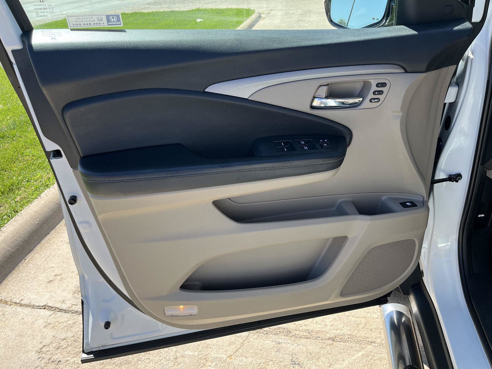 Used 2023 Honda Ridgeline RTL-E image 18