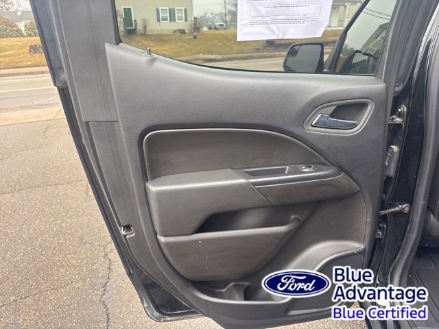 Used 2022 Chevrolet Colorado LT w/ Safety Package image 40