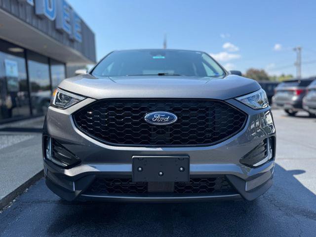 Certified 2023 Ford Edge ST-Line AWD/4WD image 2