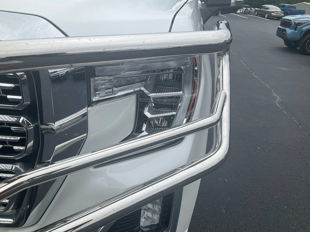 Used 2020 GMC Sierra 1500 Denali w/ Denali Ultimate Package AWD/4WD image 9