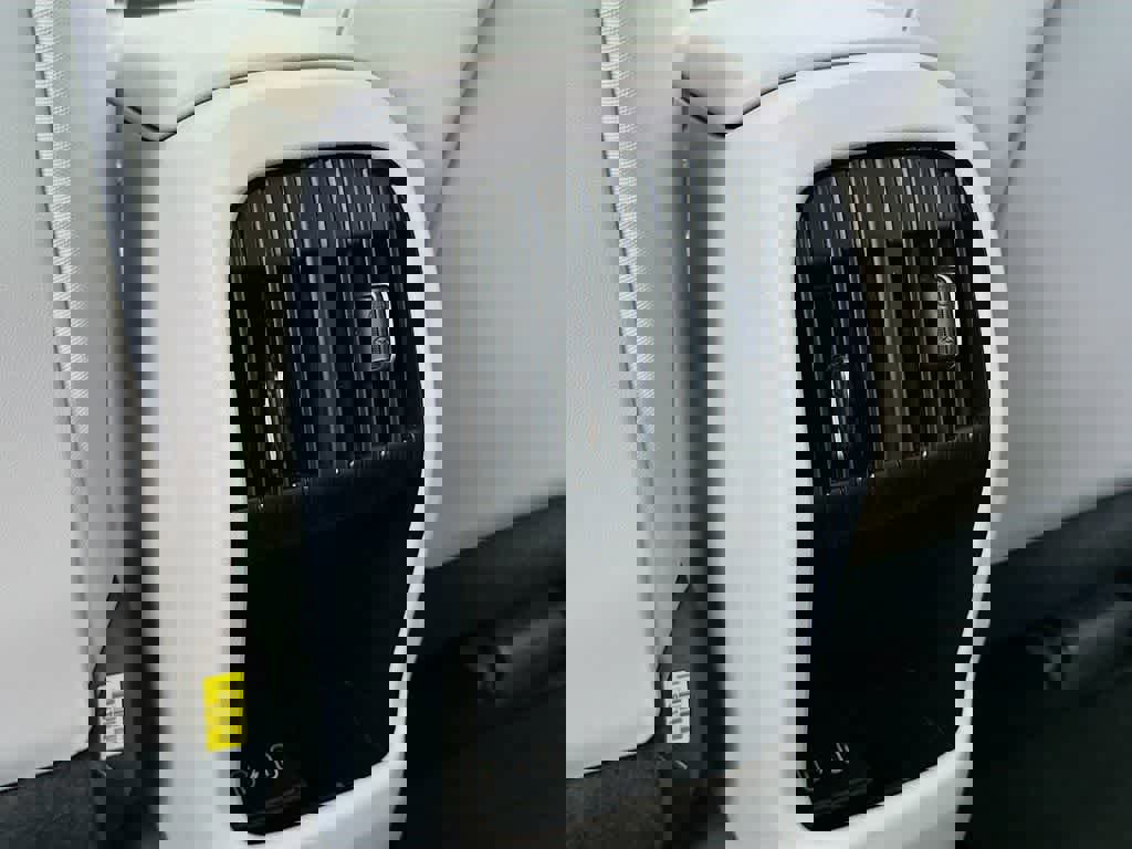 Used 2024 Hyundai Kona SEL image 16