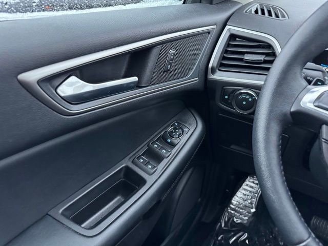 Certified 2023 Ford Edge SEL w/ Convenience Package image 35