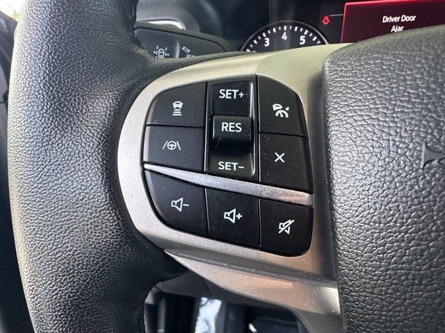Certified 2022 Ford Explorer XLT w/ Equipment Group 202A RWD image 25