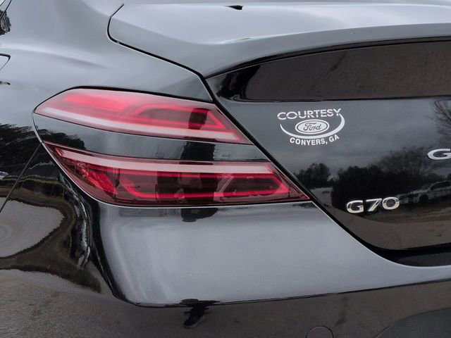 Used 2025 Genesis G70 2.5T image 12